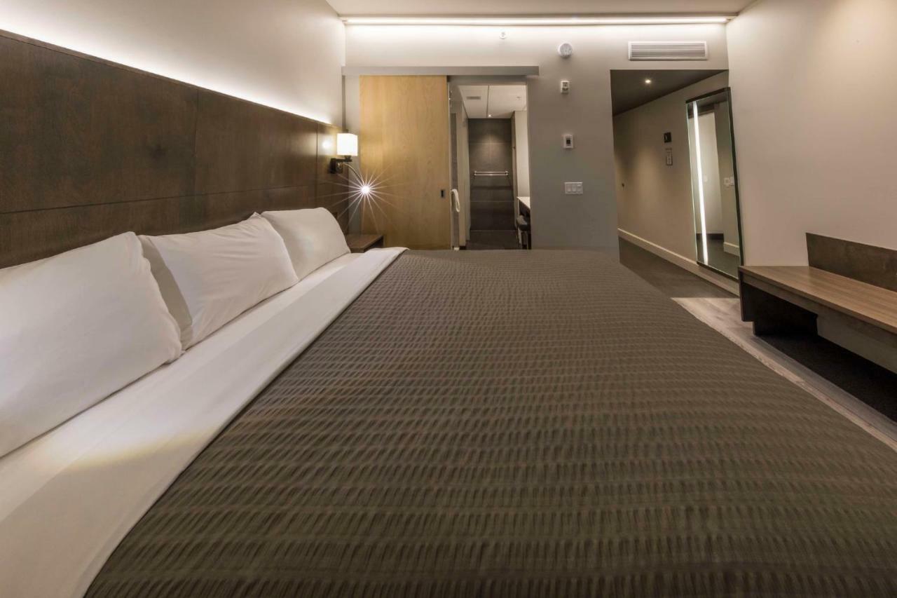 Hotel & Suites Normandin เลวีส ภายนอก รูปภาพ
